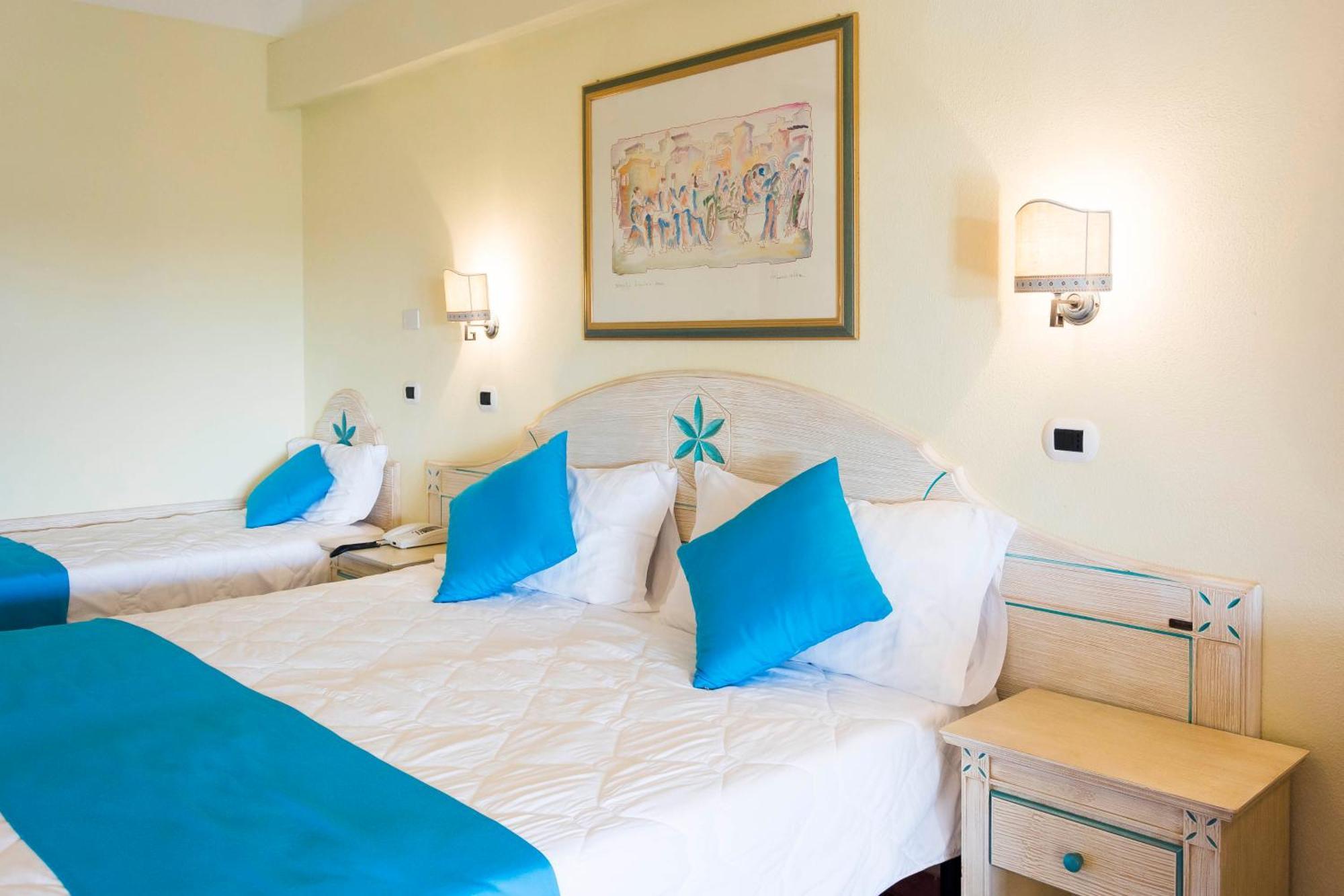 Hotel Villa Campana Cala Liberotto Bagian luar foto