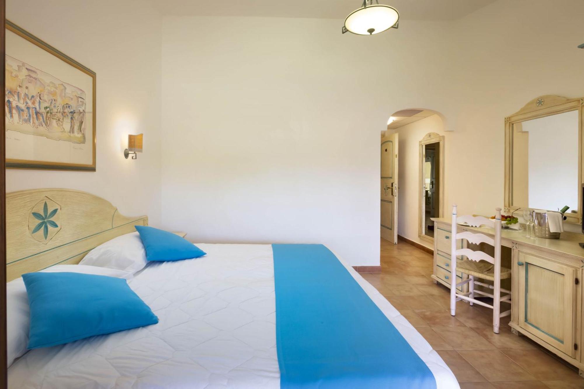 Hotel Villa Campana Cala Liberotto Bagian luar foto